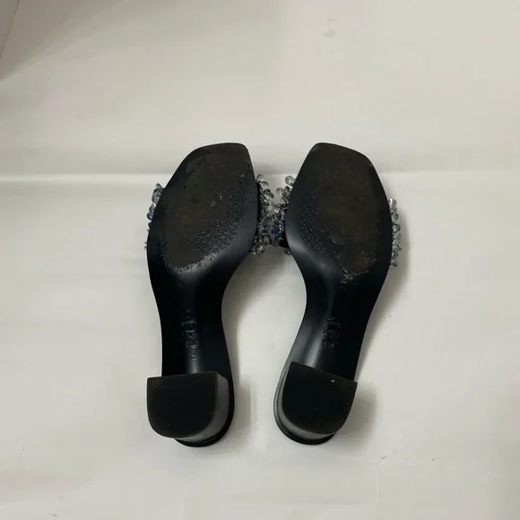 Tory Burch Logan Sandal - Picture 4 of 13